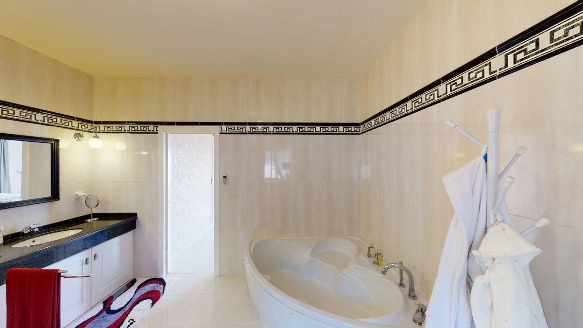 3 Bed Detached Villa in Arenas