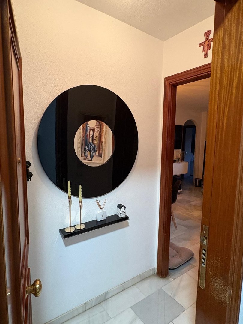 1 Bed Middle Floor Apartment in Málaga Centro