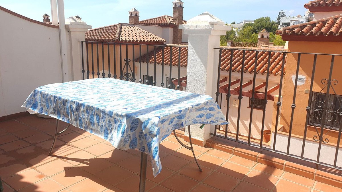 2 Bed Ground Floor Apartment in Nerja