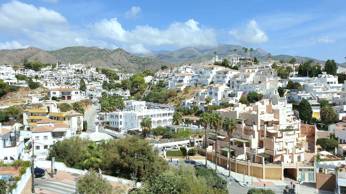 2 Bed Ground Floor Apartment in Nerja
