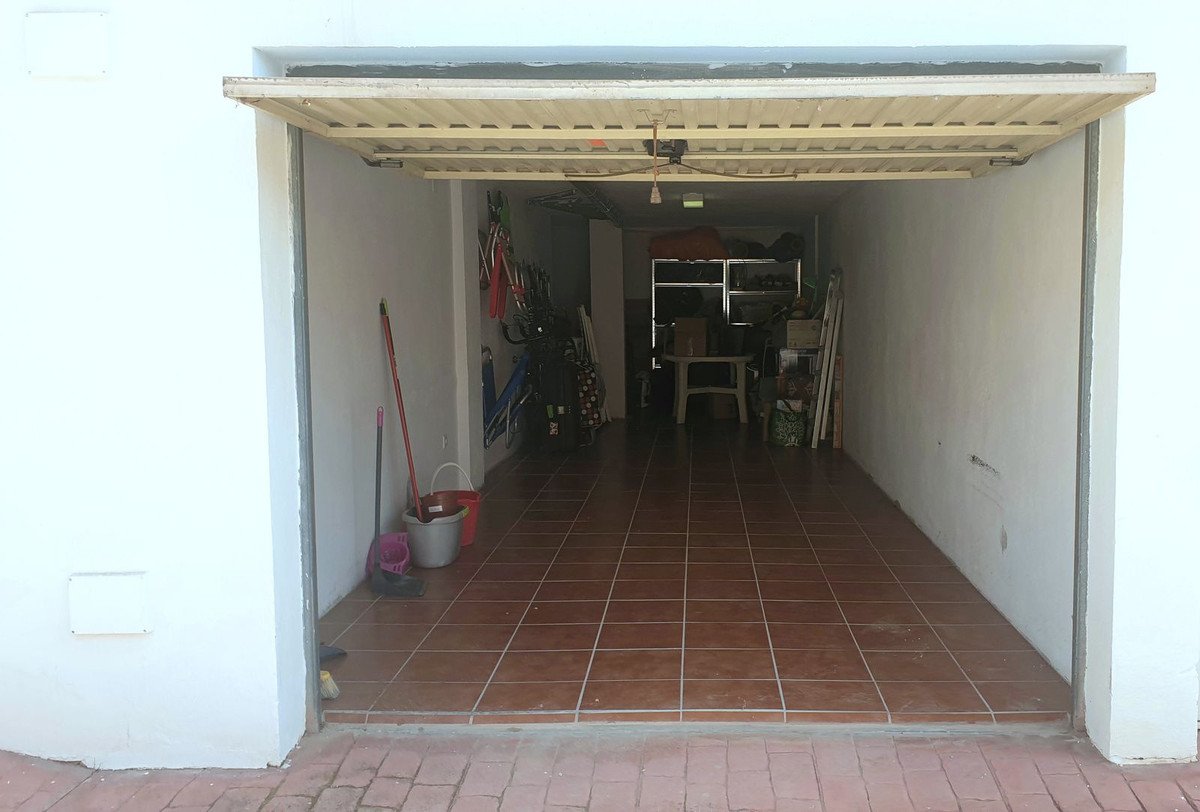 2 Bed Ground Floor Apartment in Nerja
