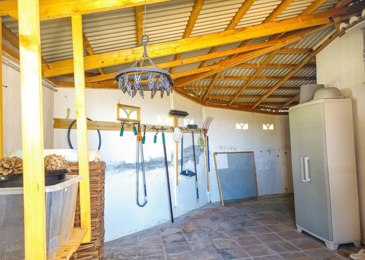 3 Bed Detached Villa in Arenas