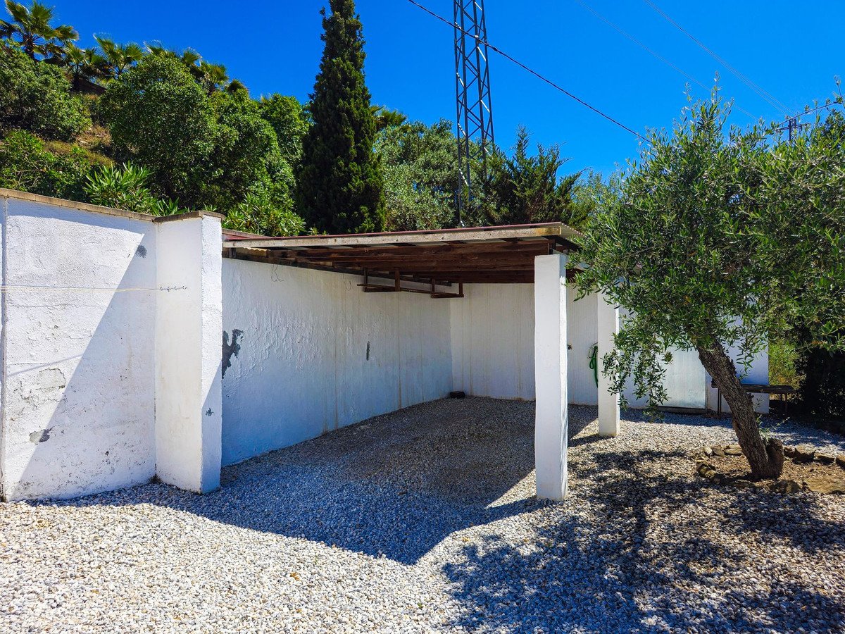 3 Bed Detached Villa in Arenas