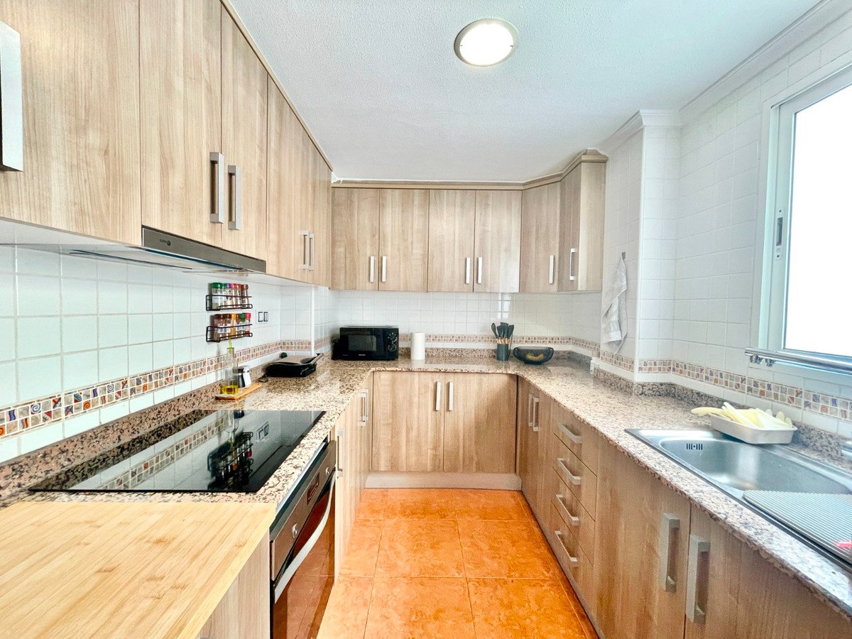 3 Bed Middle Floor Apartment in Catral