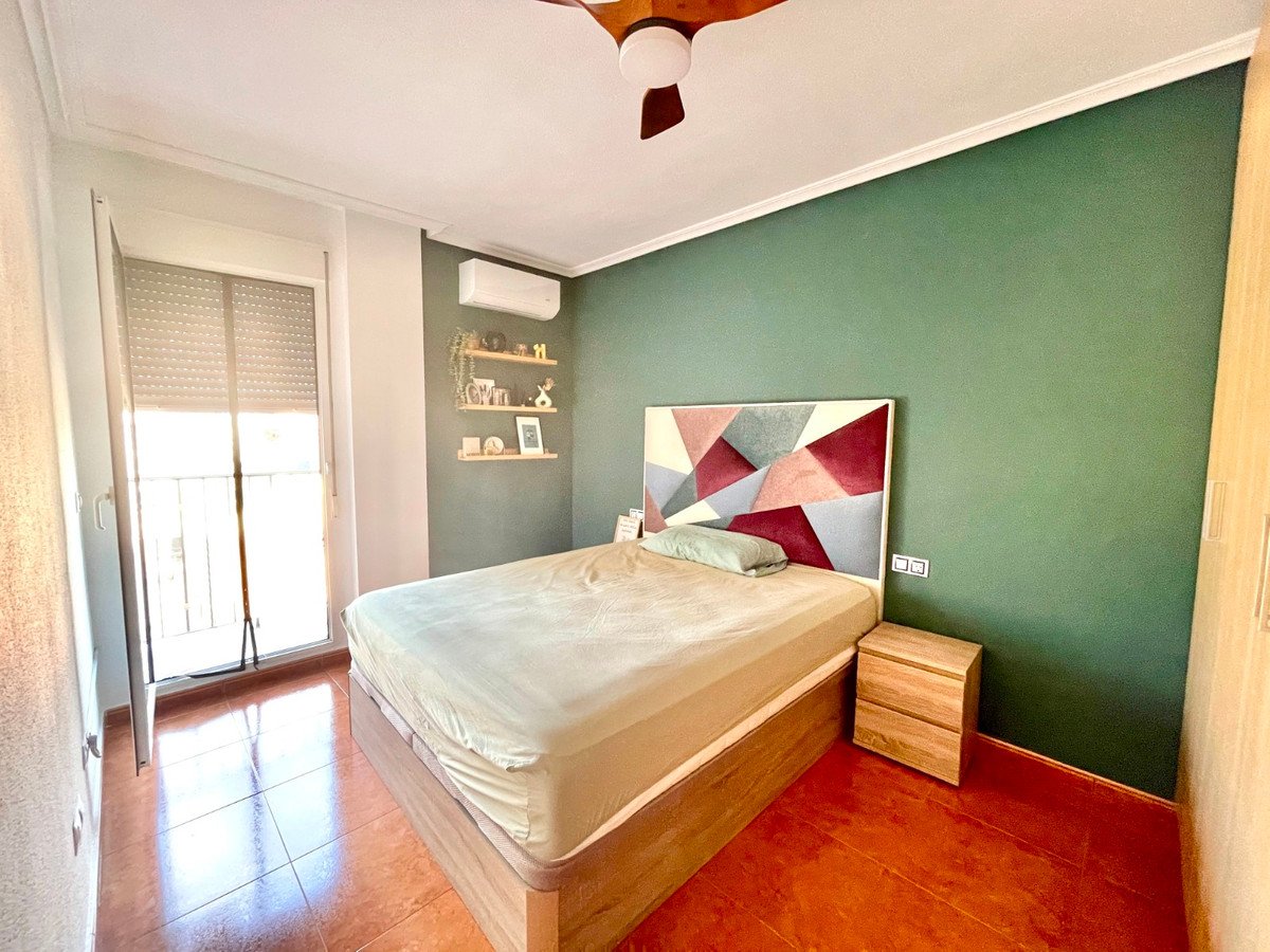 3 Bed Middle Floor Apartment in Catral