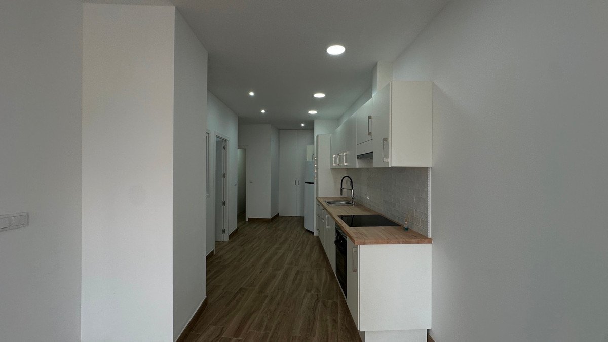 1 Bed Middle Floor Apartment in Torrevieja