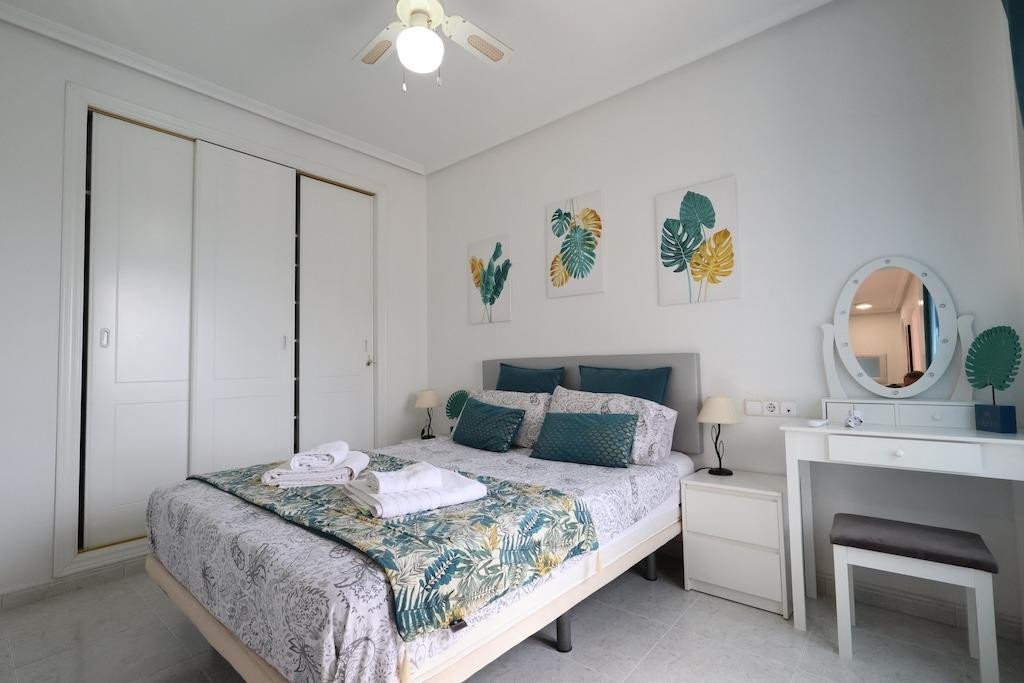 2 Bed Ground Floor Apartment in Orihuela Costa