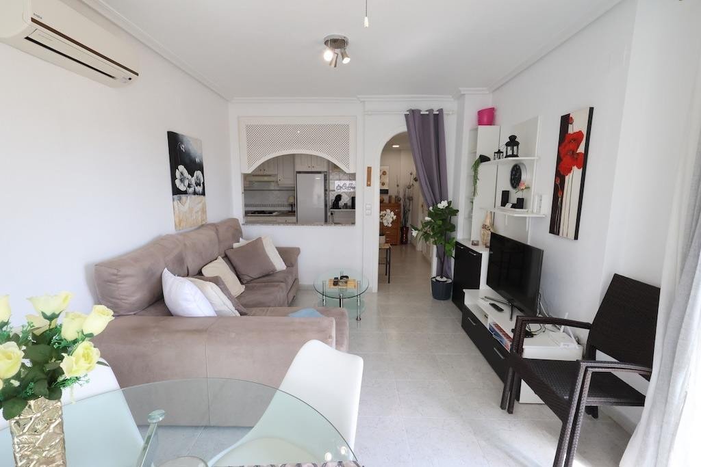 2 Bed Ground Floor Apartment in Orihuela Costa