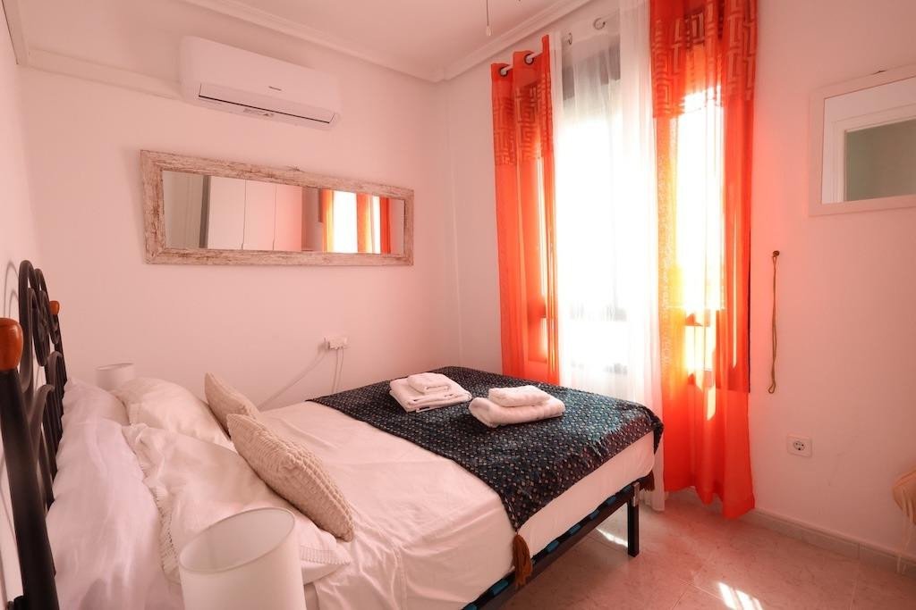 2 Bed Ground Floor Apartment in Orihuela Costa