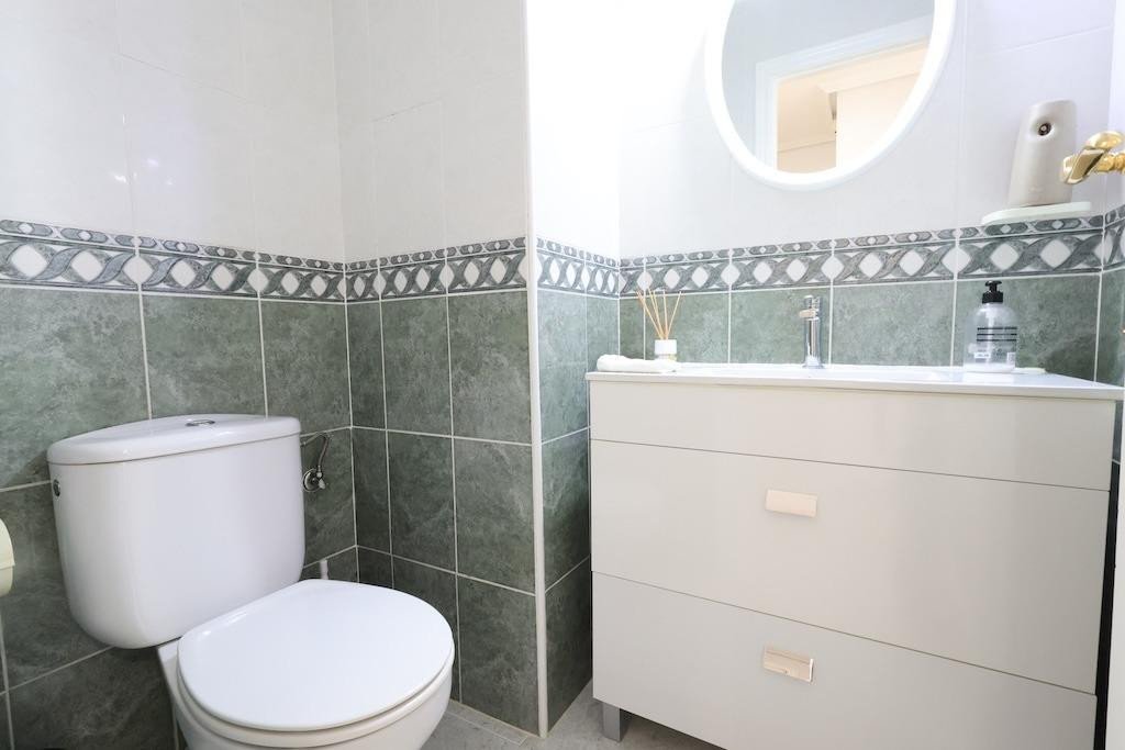 2 Bed Ground Floor Apartment in Orihuela Costa