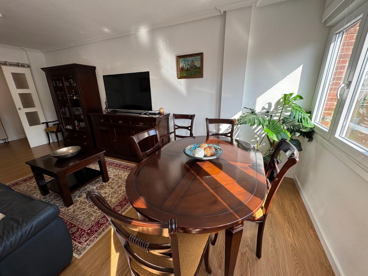 3 Bed Middle Floor Apartment in Guardamar del Segura