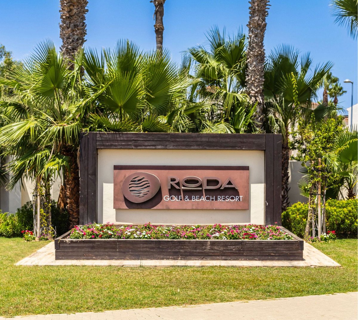 2 Bed Penthouse in Roda Golf
