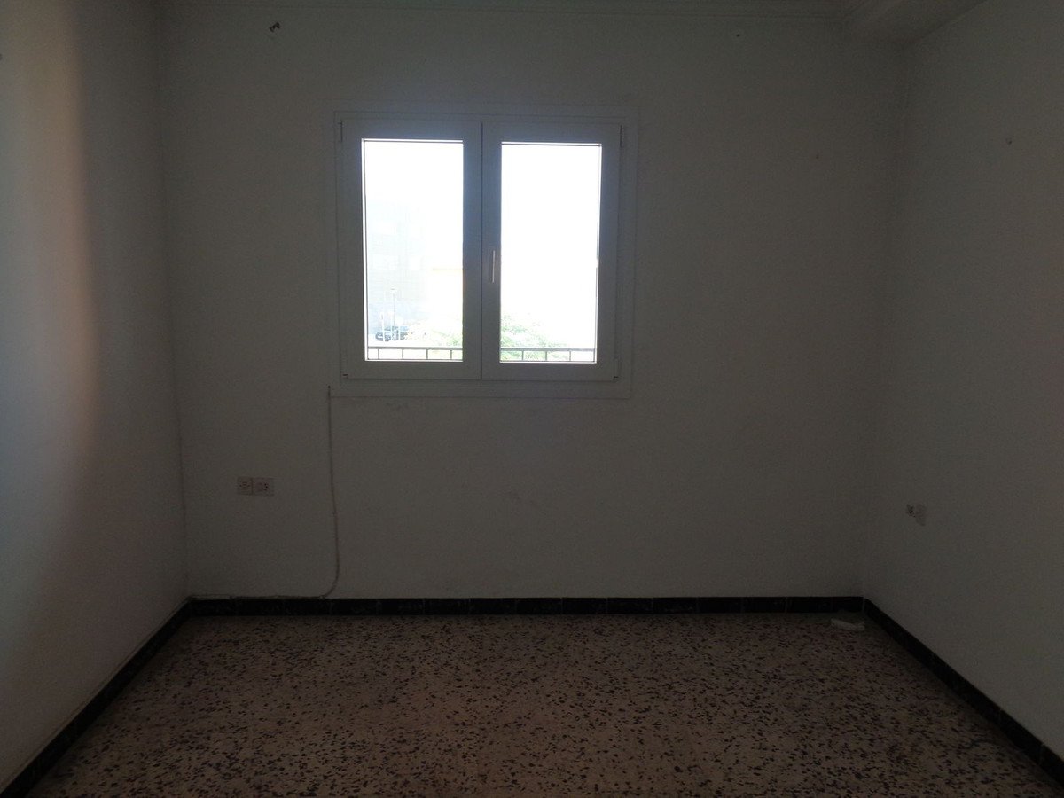3 Bed Semi-Detached House in Coín