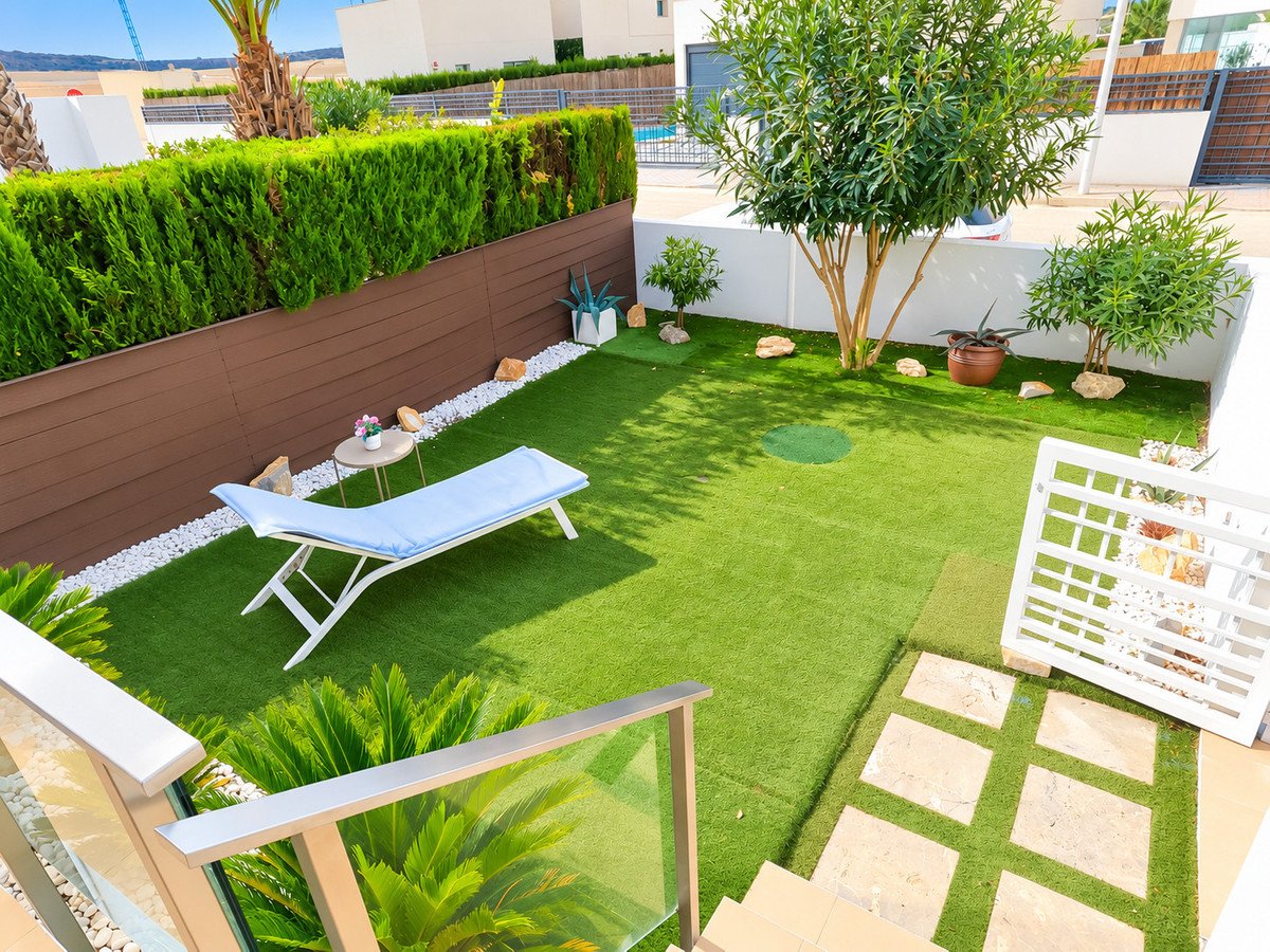 2 Bed Ground Floor Apartment in La Finca Golf