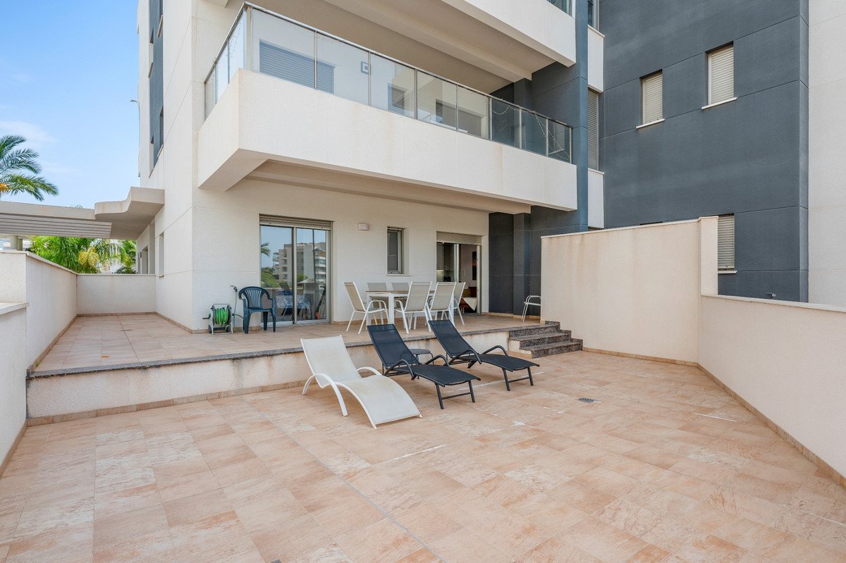 3 Bed Ground Floor Apartment in Orihuela Costa