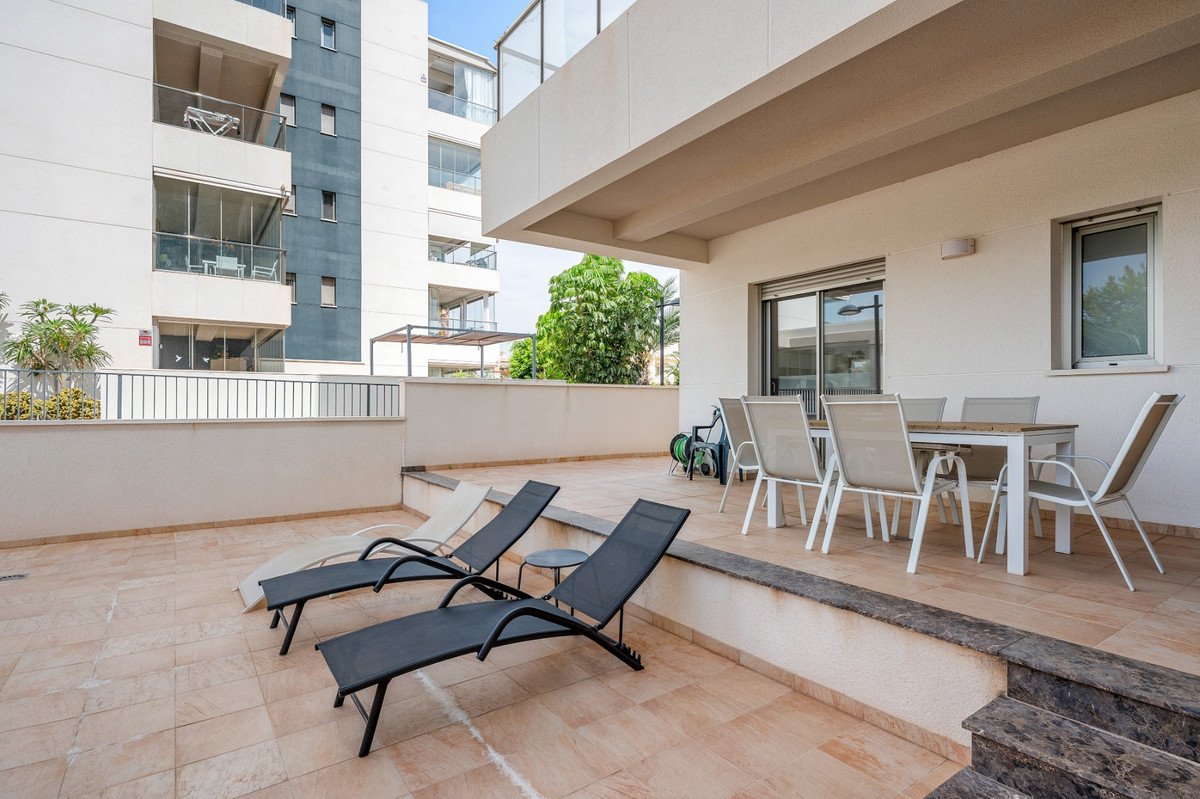 3 Bed Ground Floor Apartment in Orihuela Costa