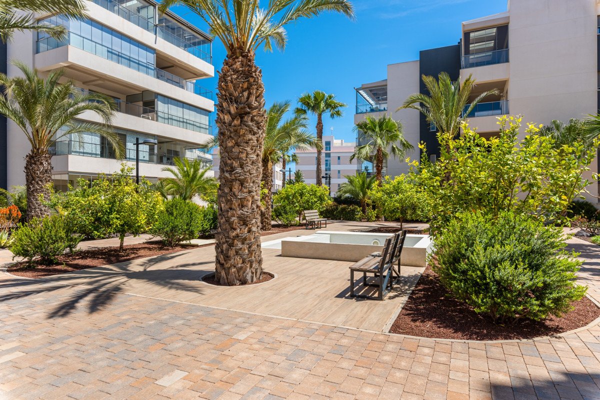 3 Bed Ground Floor Apartment in Orihuela Costa
