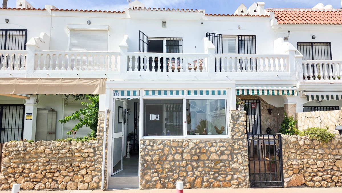 2 Bed Townhouse in Manilva