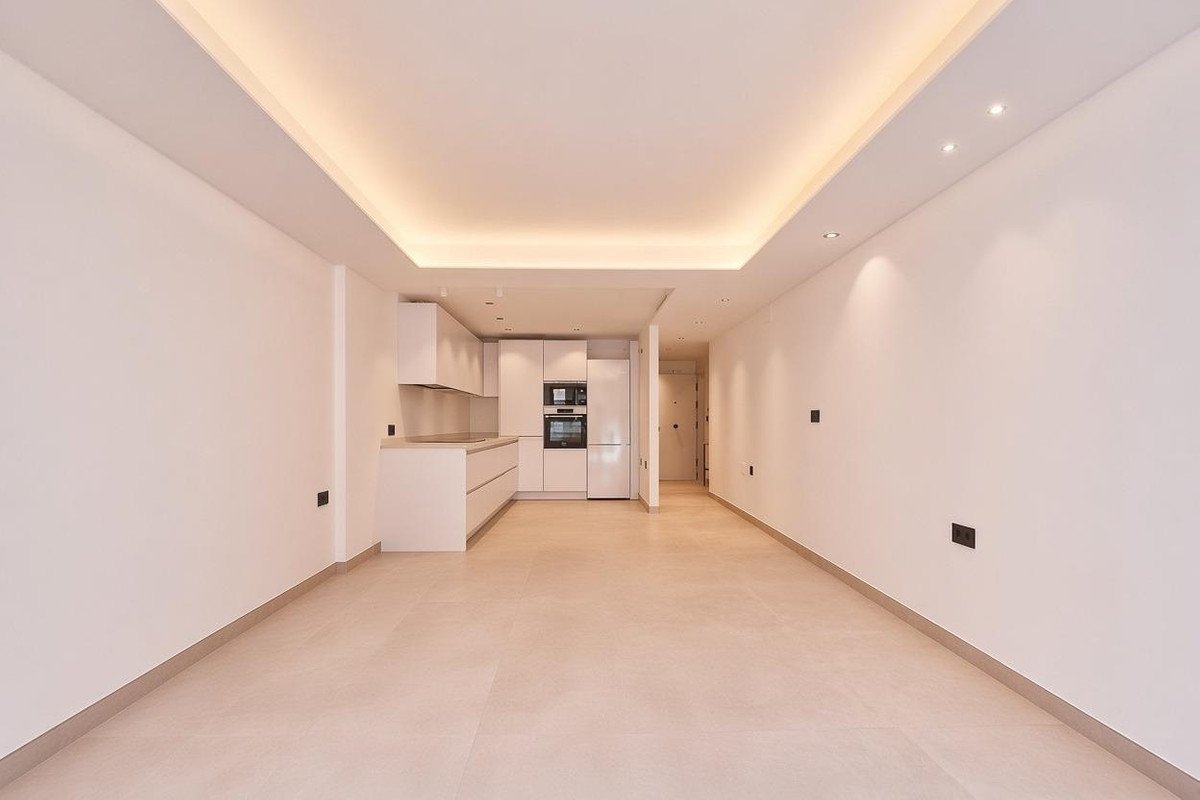 3 Bed Middle Floor Apartment in Fuengirola