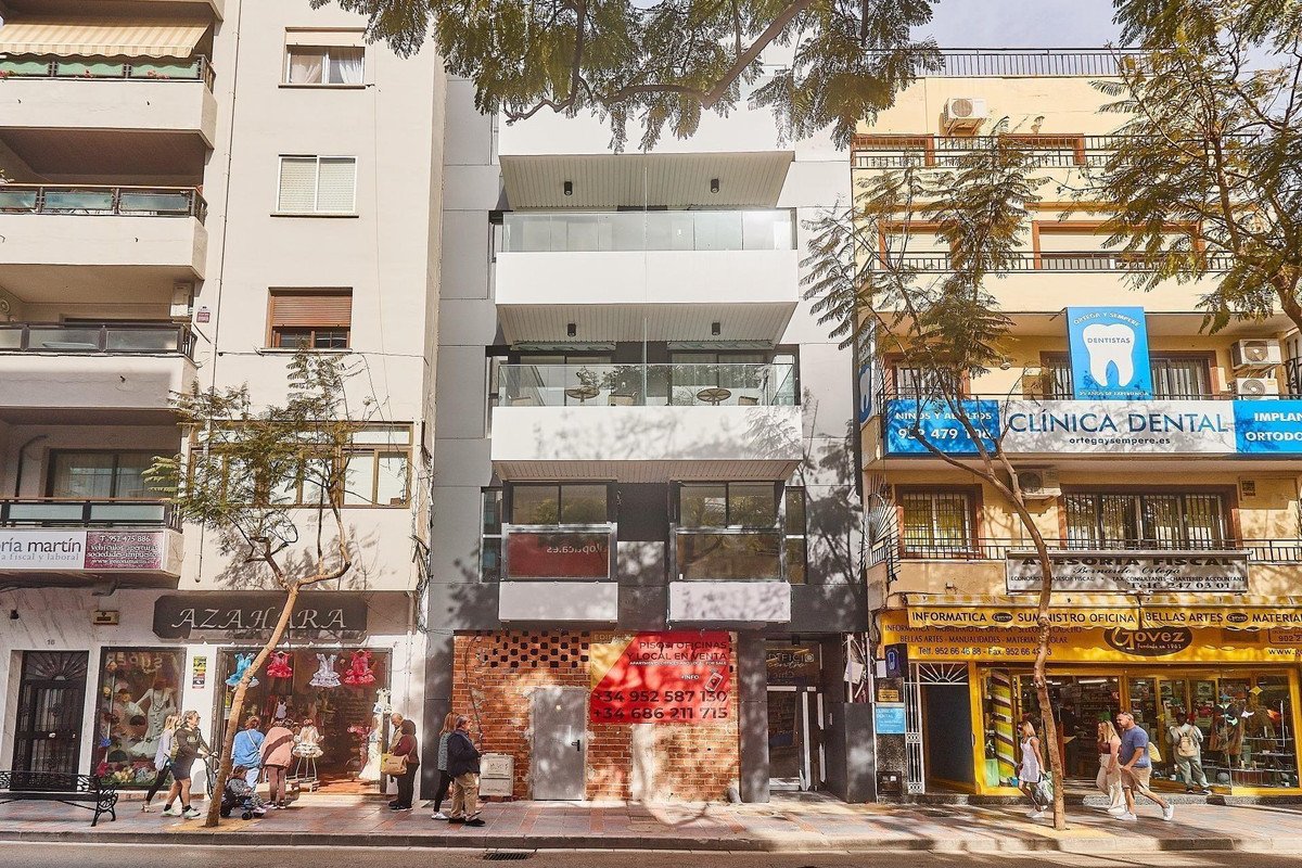 3 Bed Middle Floor Apartment in Fuengirola