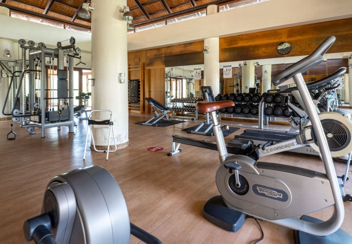 2 Bed Middle Floor Apartment in Atalaya