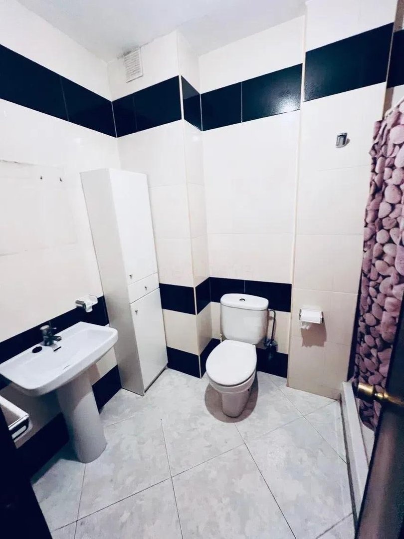 4 Bed Middle Floor Apartment in Málaga