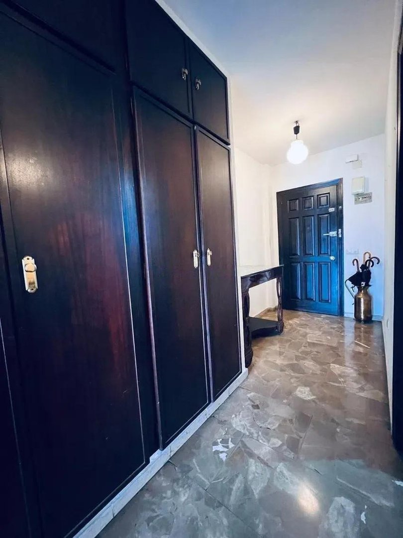4 Bed Middle Floor Apartment in Málaga