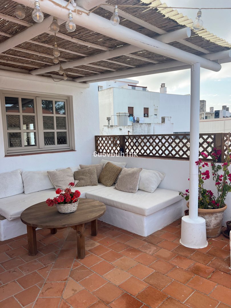 4 Bed Townhouse in Tarifa