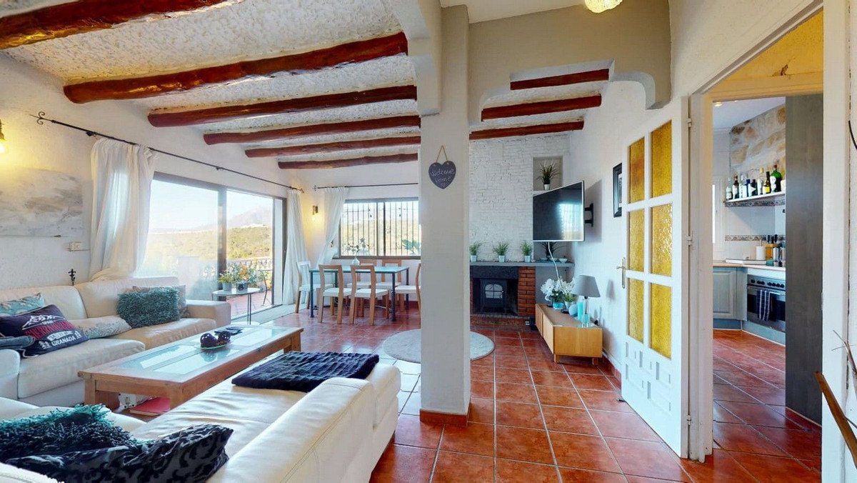 3 Bed Detached Villa in El Rosario