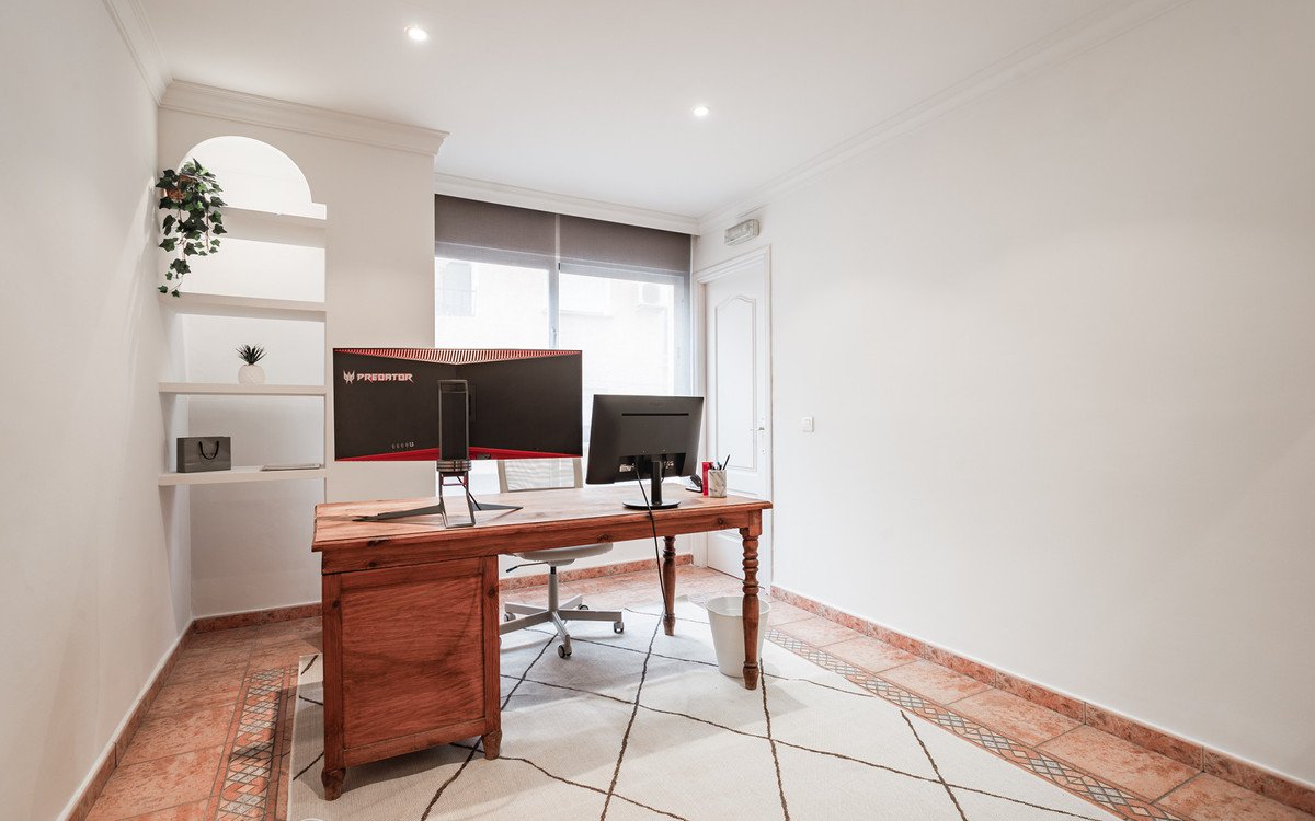2 Bed Office in San Pedro de Alcántara