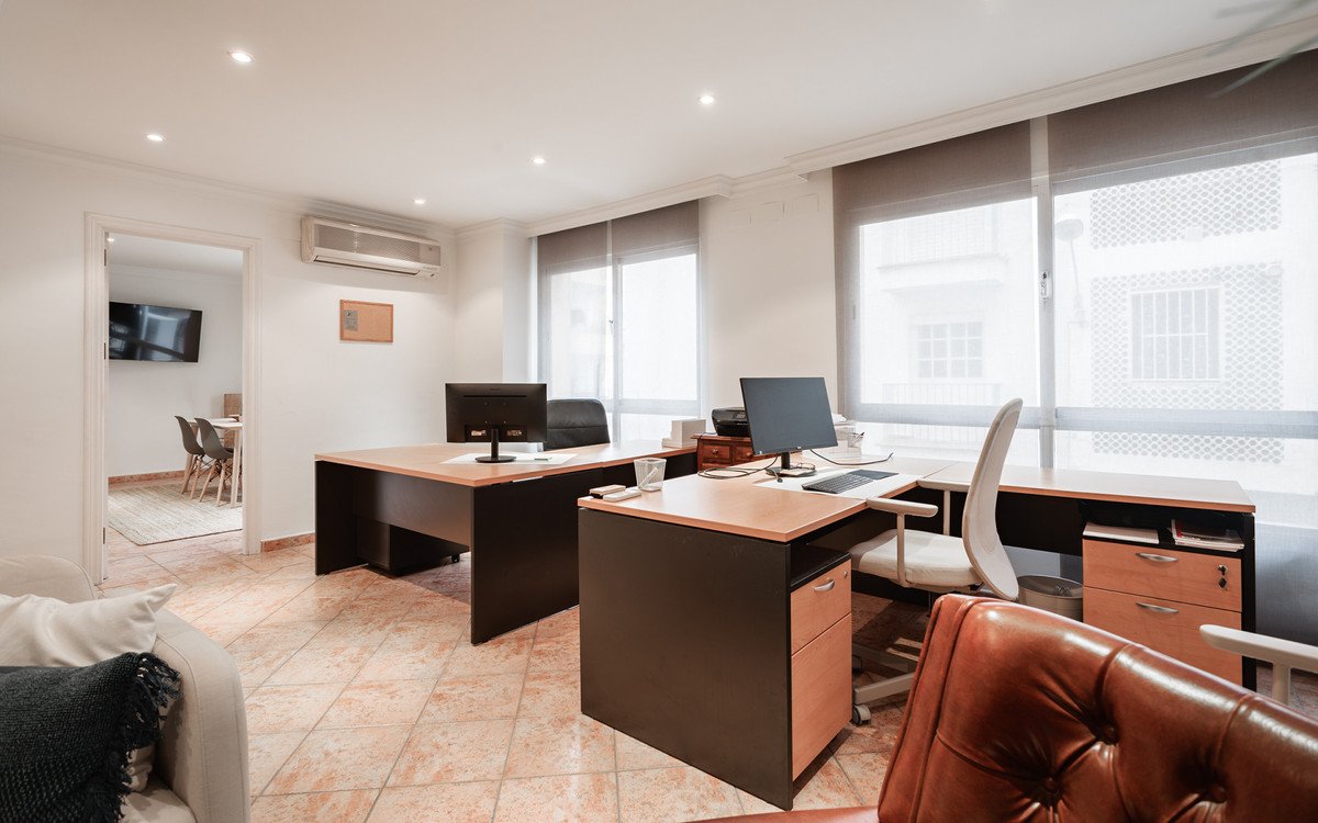 2 Bed Office in San Pedro de Alcántara