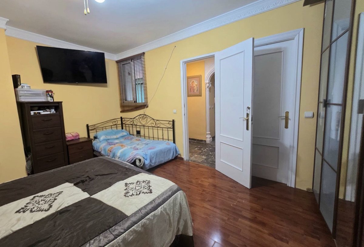 2 Bed Ground Floor Apartment in Fuengirola