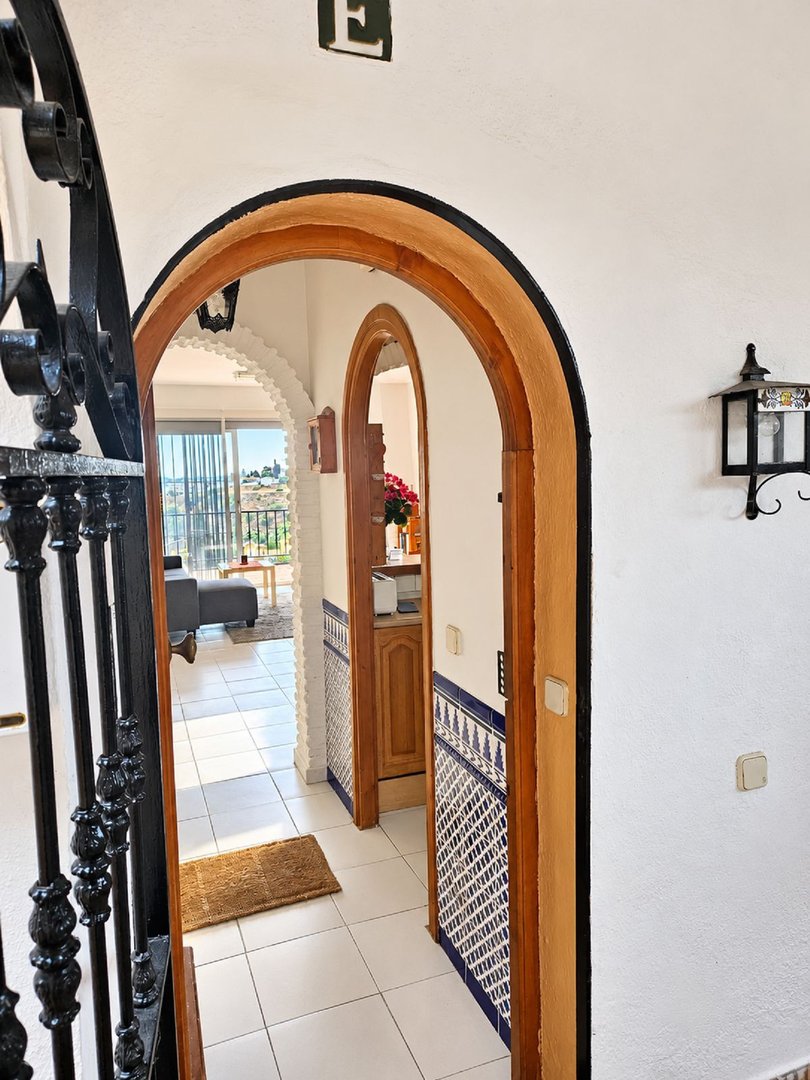 2 Bed Ground Floor Apartment in Riviera del Sol