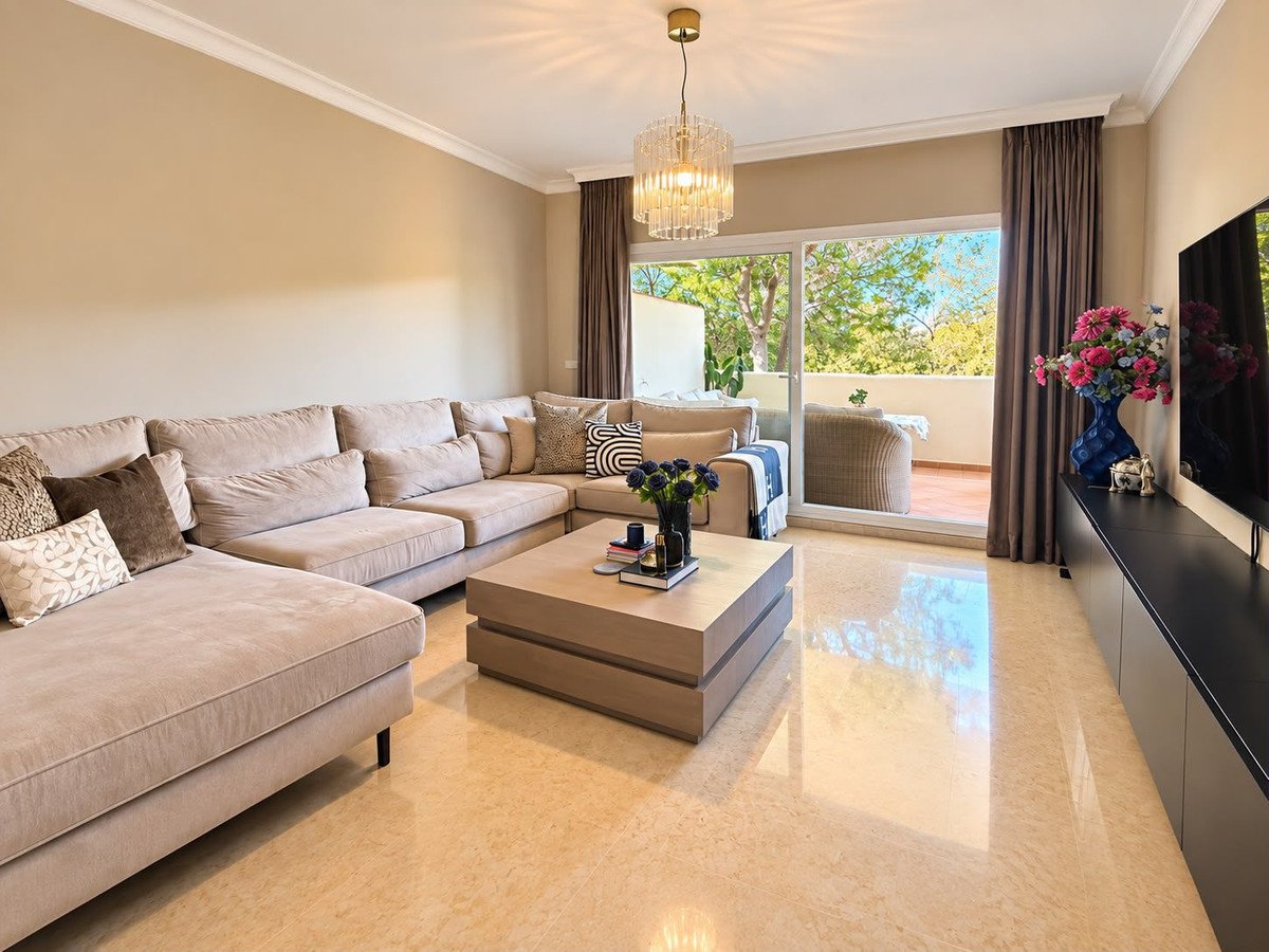 3 Bed Ground Floor Apartment in Marbella