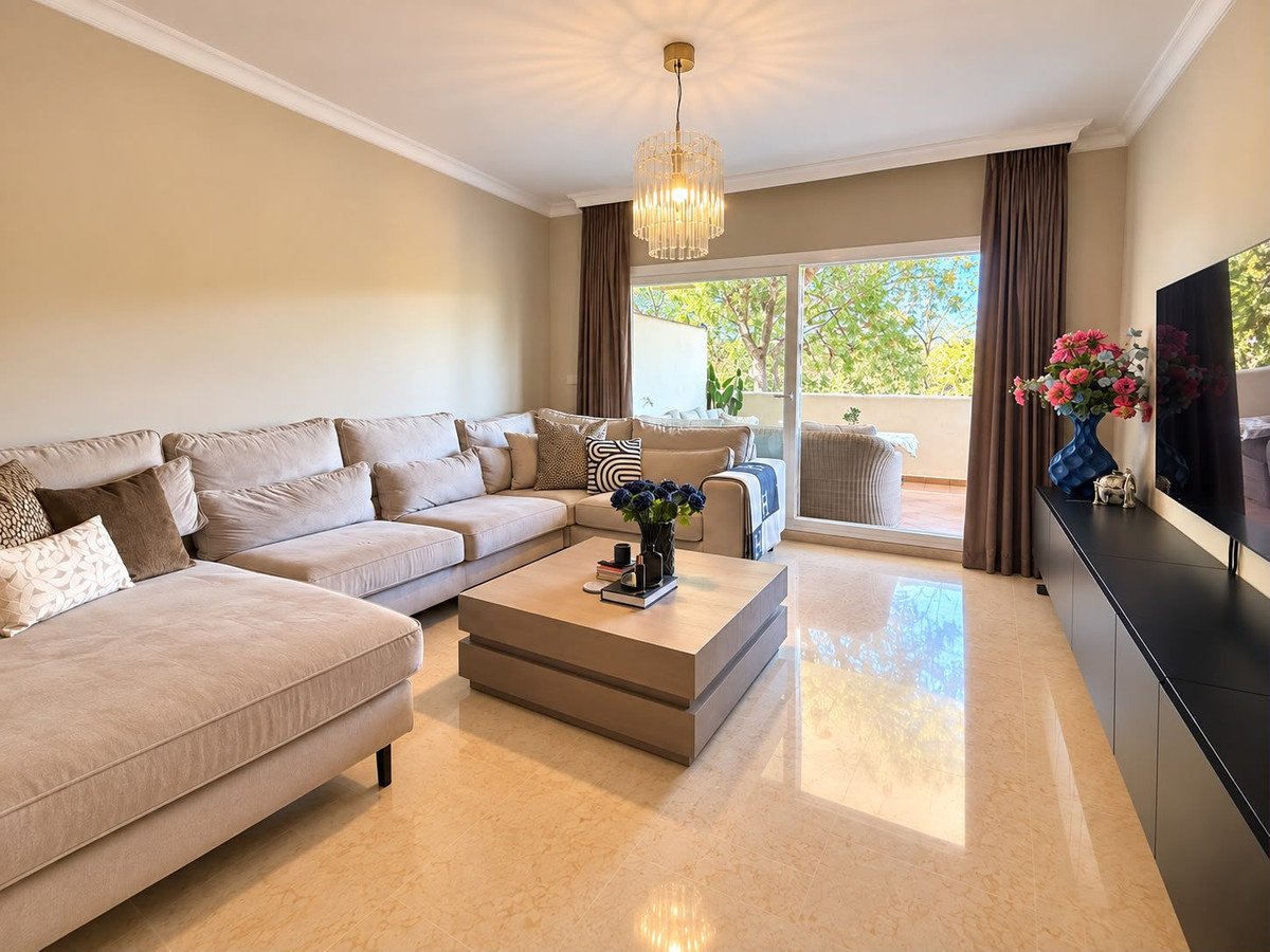 3 Bed Ground Floor Apartment in Marbella