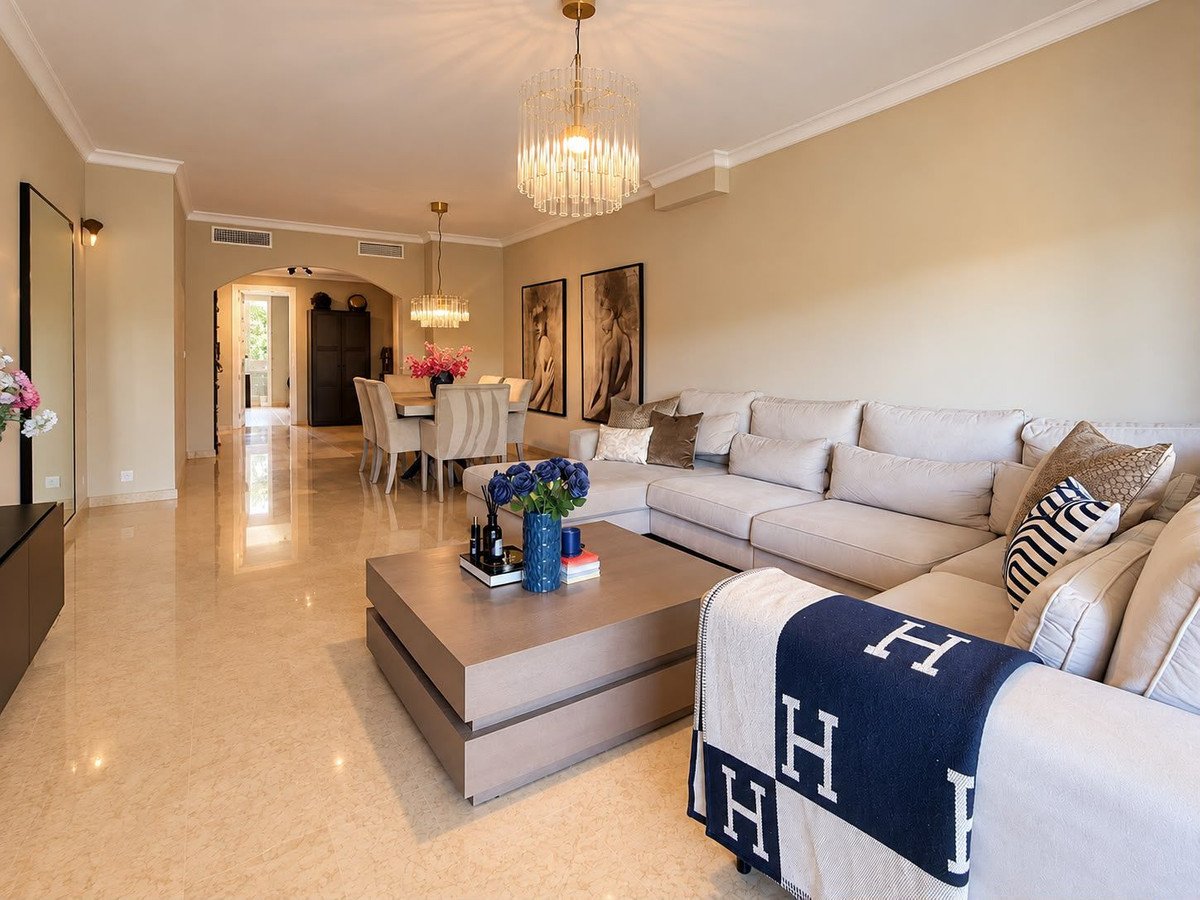 3 Bed Ground Floor Apartment in Marbella