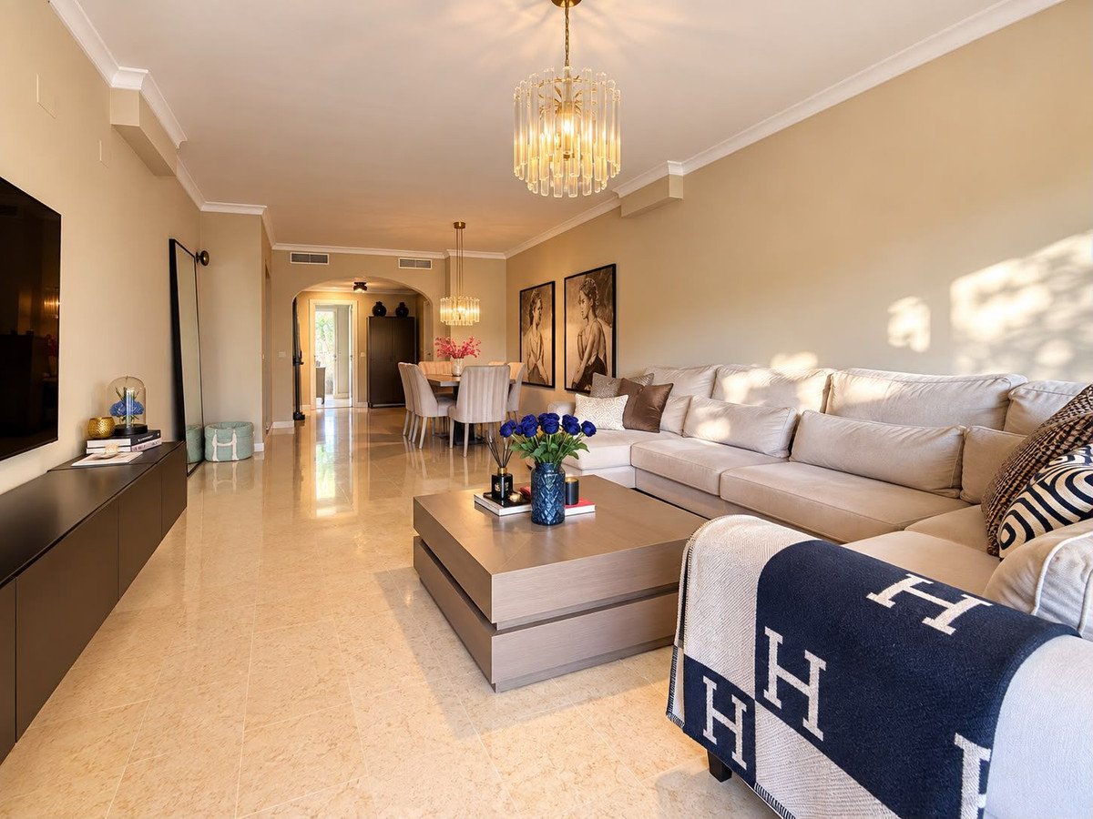 3 Bed Ground Floor Apartment in Marbella