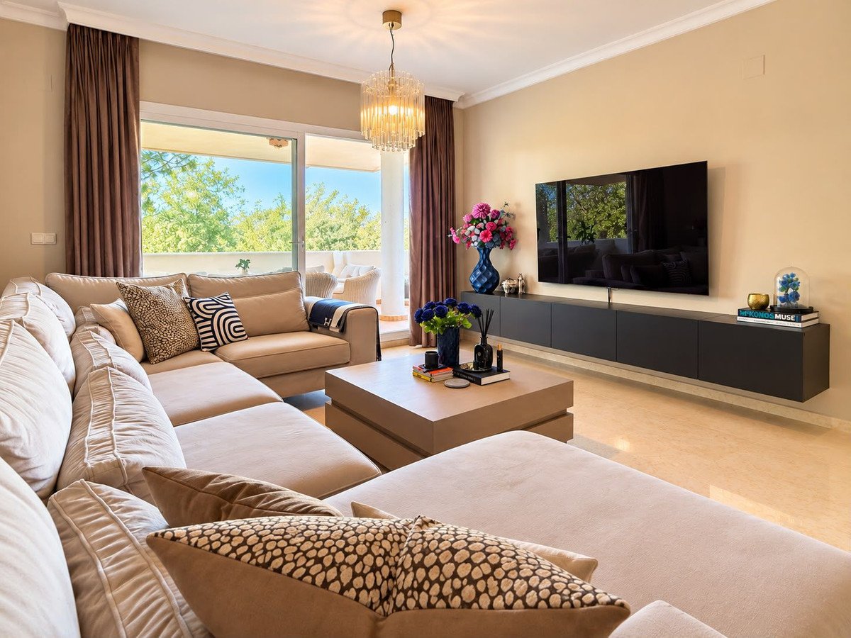 3 Bed Ground Floor Apartment in Marbella