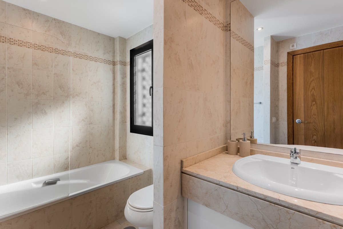 2 Bed Penthouse Duplex in Estepona