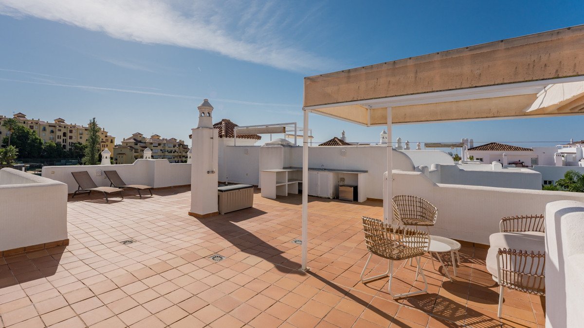 2 Bed Penthouse Duplex in Estepona