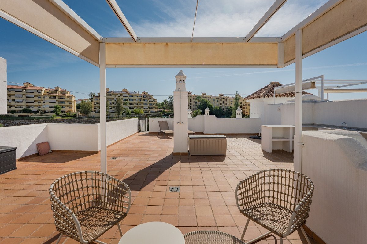 2 Bed Penthouse Duplex in Estepona