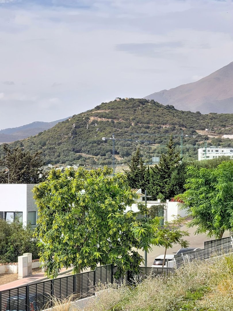 2 Bed Ground Floor Apartment in Estepona