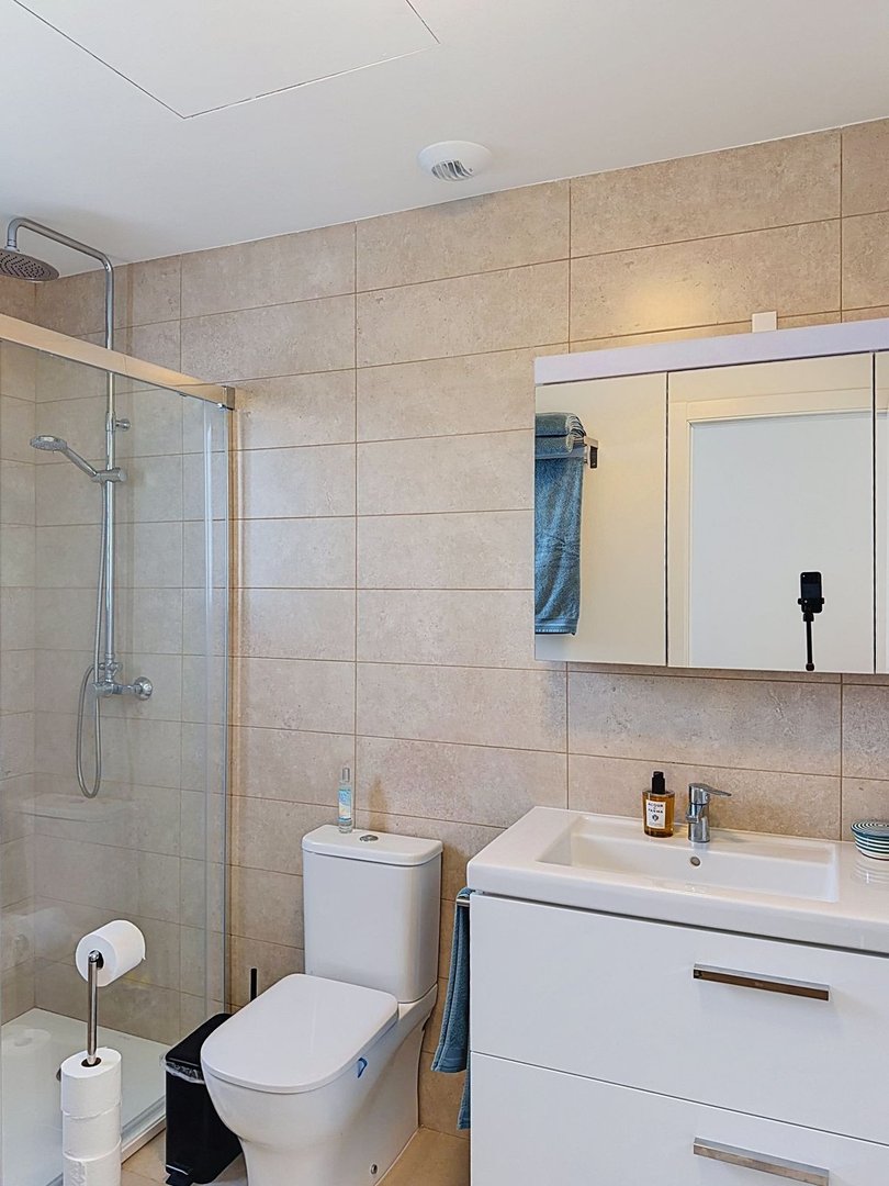 2 Bed Ground Floor Apartment in Estepona