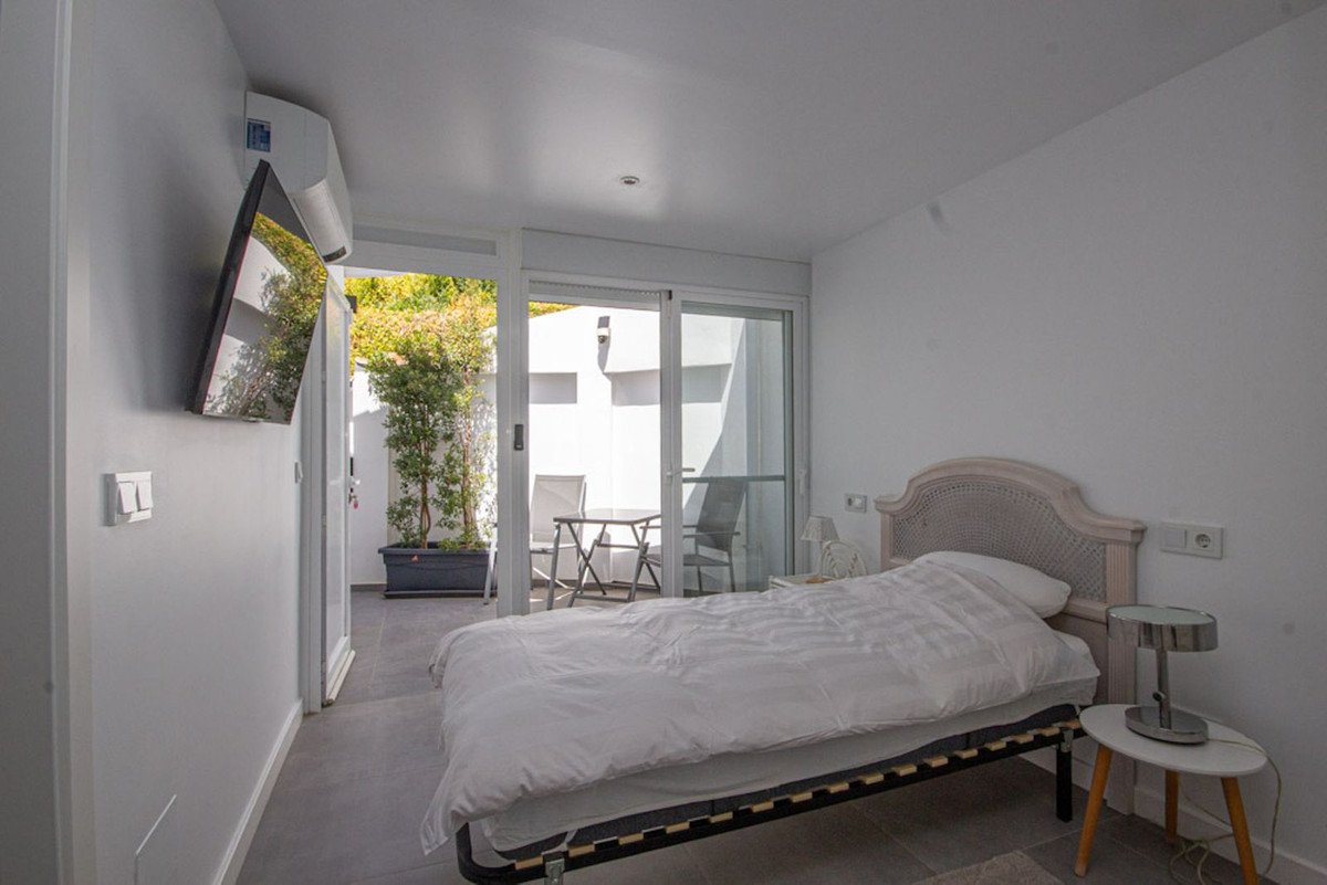 2 Bed Bungalow in Costabella