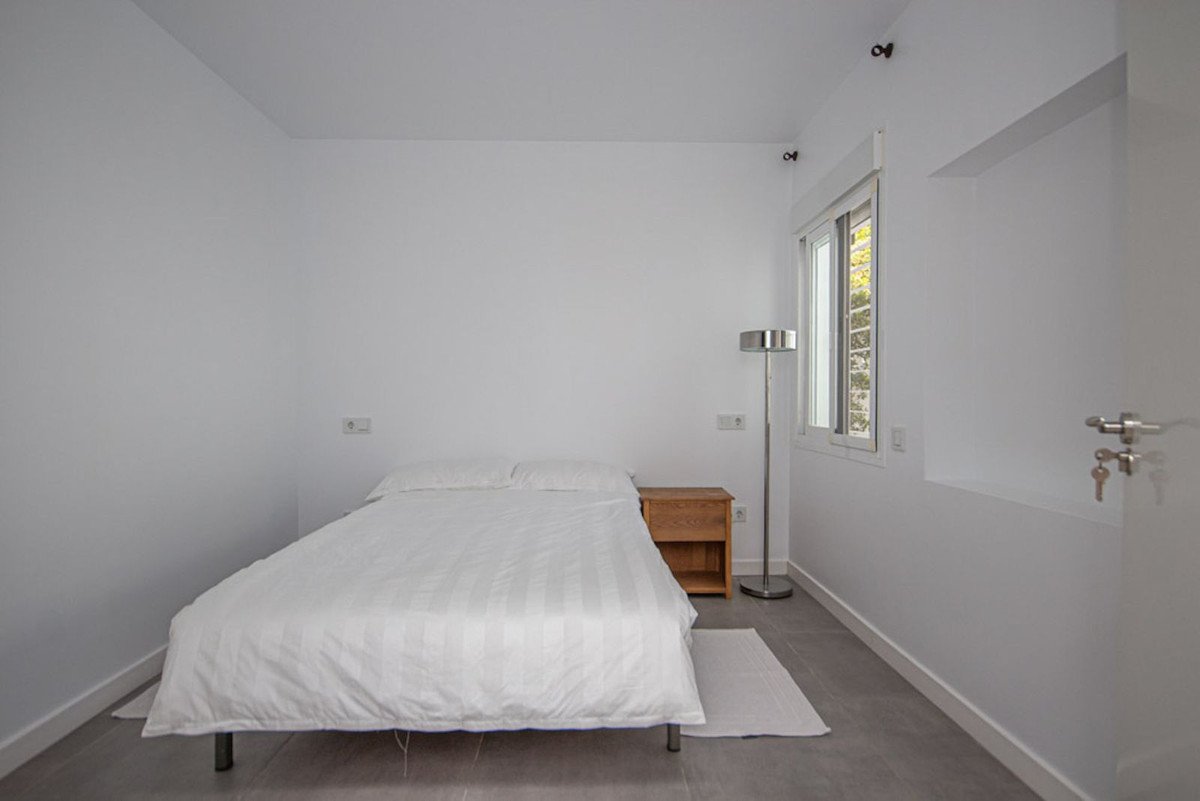 2 Bed Bungalow in Costabella