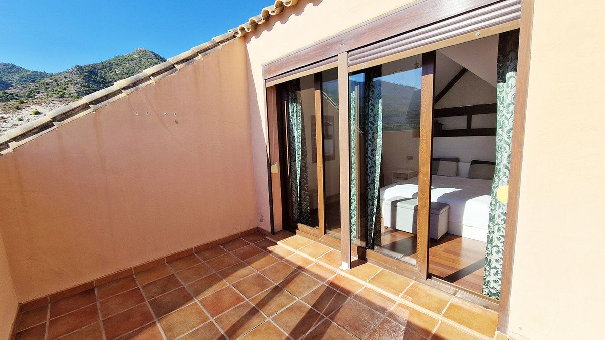 2 Bed Penthouse Duplex in Benalmadena