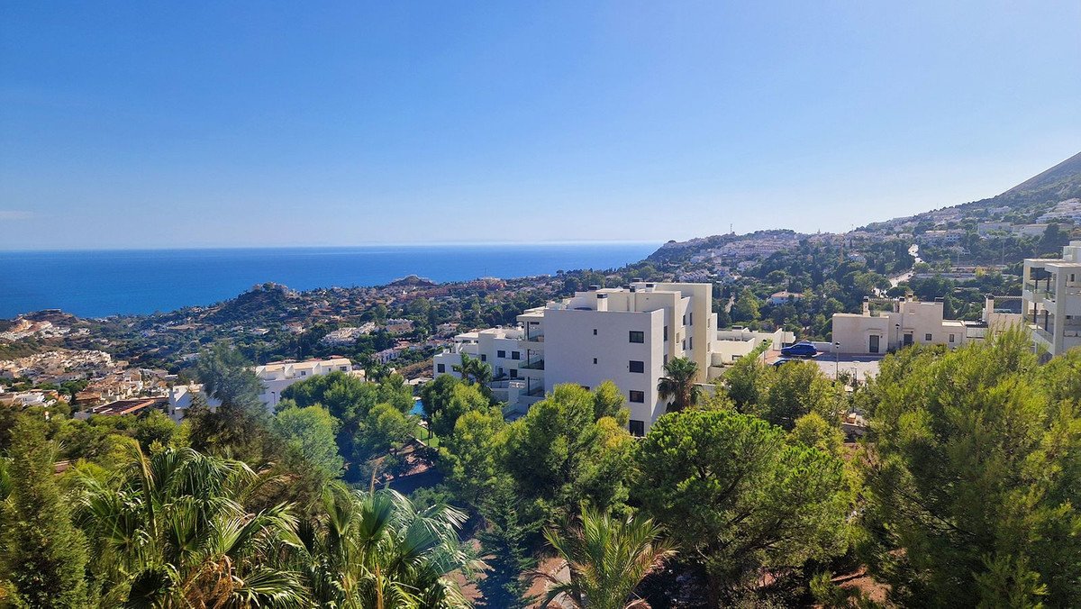 2 Bed Penthouse Duplex in Benalmadena