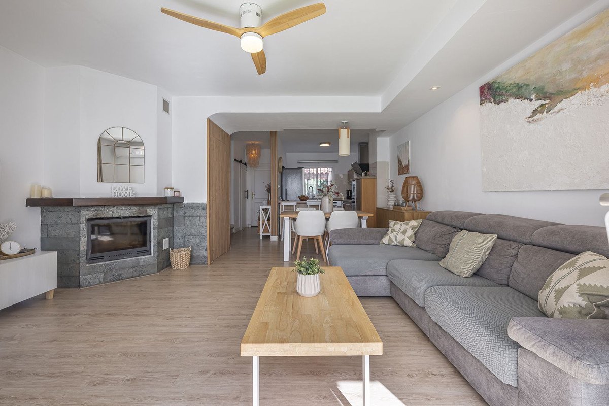 5 Bed Townhouse in Marbella