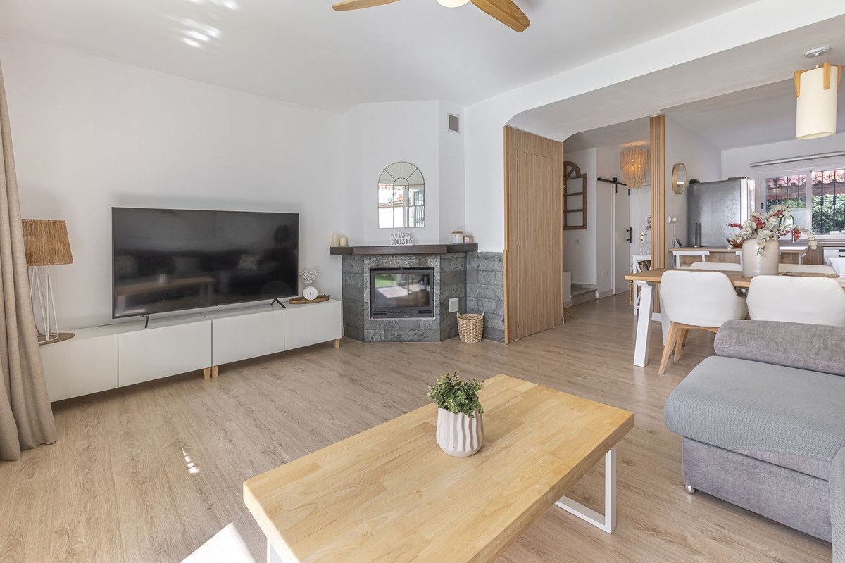 5 Bed Townhouse in Marbella