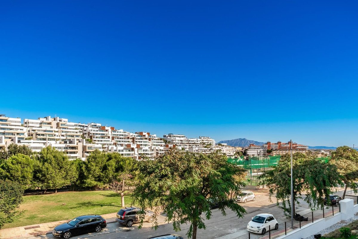 3 Bed Ground Floor Apartment in Estepona